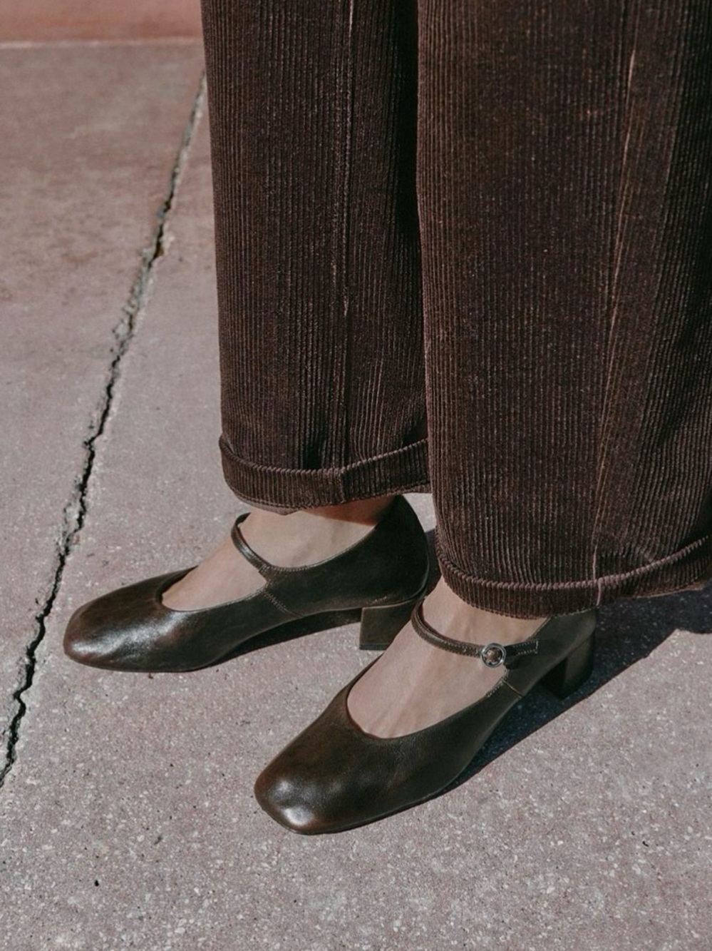 Classic Mary Jane Block Heel Pumps - Brown Leather